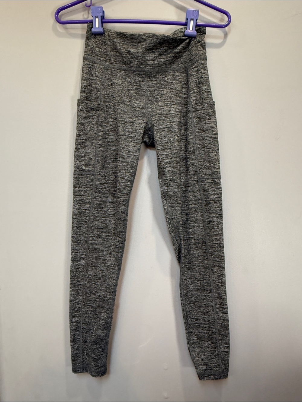 Aeropostale Girls Gray Heather Pocketed Leggings
